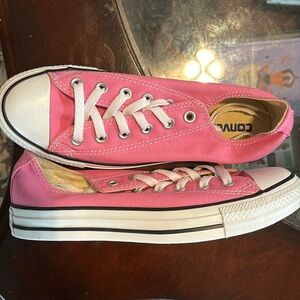 Pink Low Top Converse Size 8
